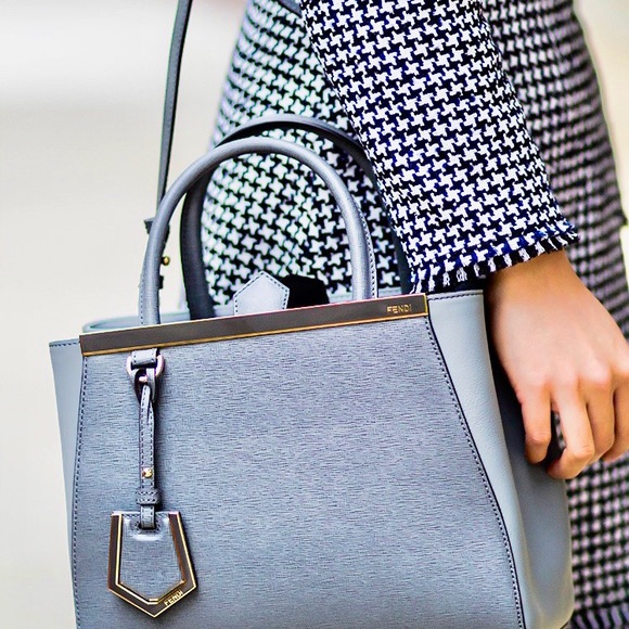 FENDI 2Jours Tote. - Picture 8 of 8